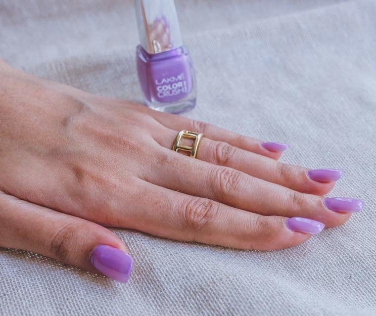 13 Modern Nail Trends You Will Wear Through