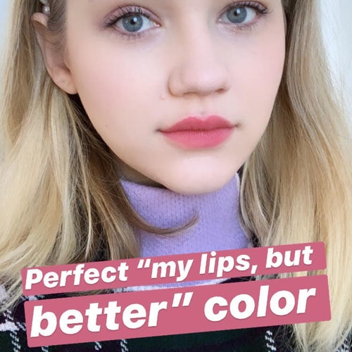 BuzzFeed staffer wearing pink lipstick 