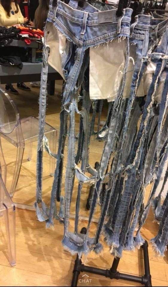 sub-buzz-2100-1572954982-1.jpg?output-quality=auto&output-format=auto&downsize=640:*