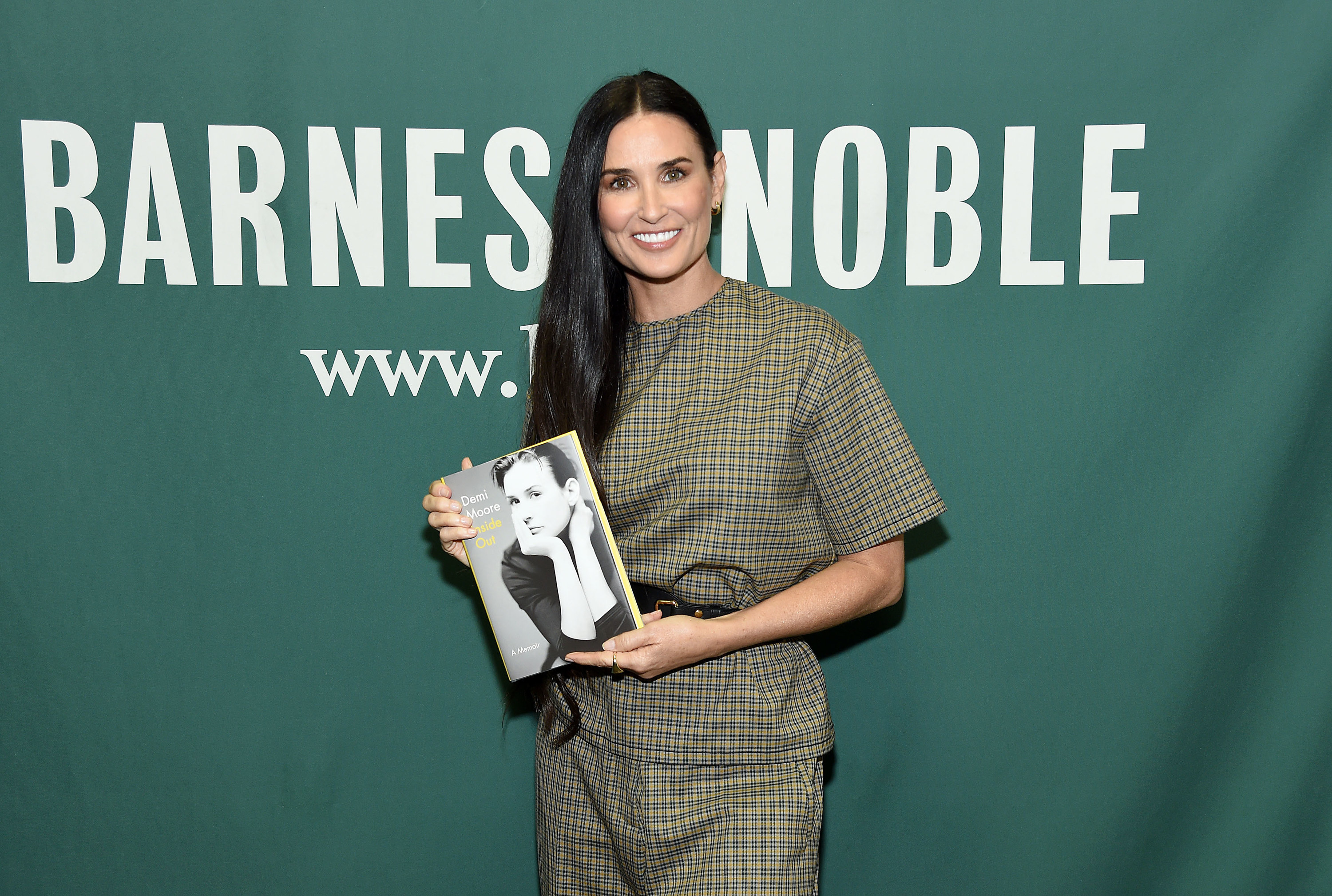 Demi Moore Opens Up About Relationship With Ashton Kutcher On 