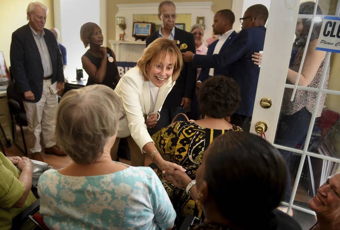 Joe Biden S Sister Isn T Running The Campaign This Time And It S Damn Frustrating