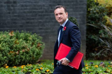 Alun Cairns Resigns On Tory Election Campaign Day One