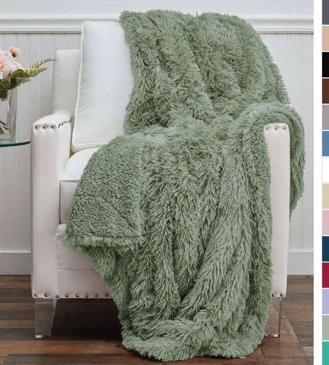 the throw blanket in green 