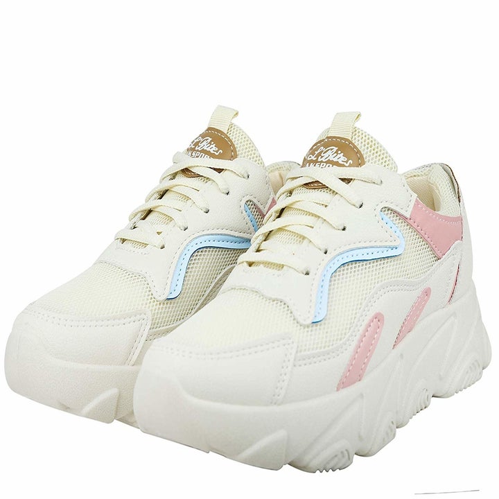 Get The Best 90s Throwback Look With These Products