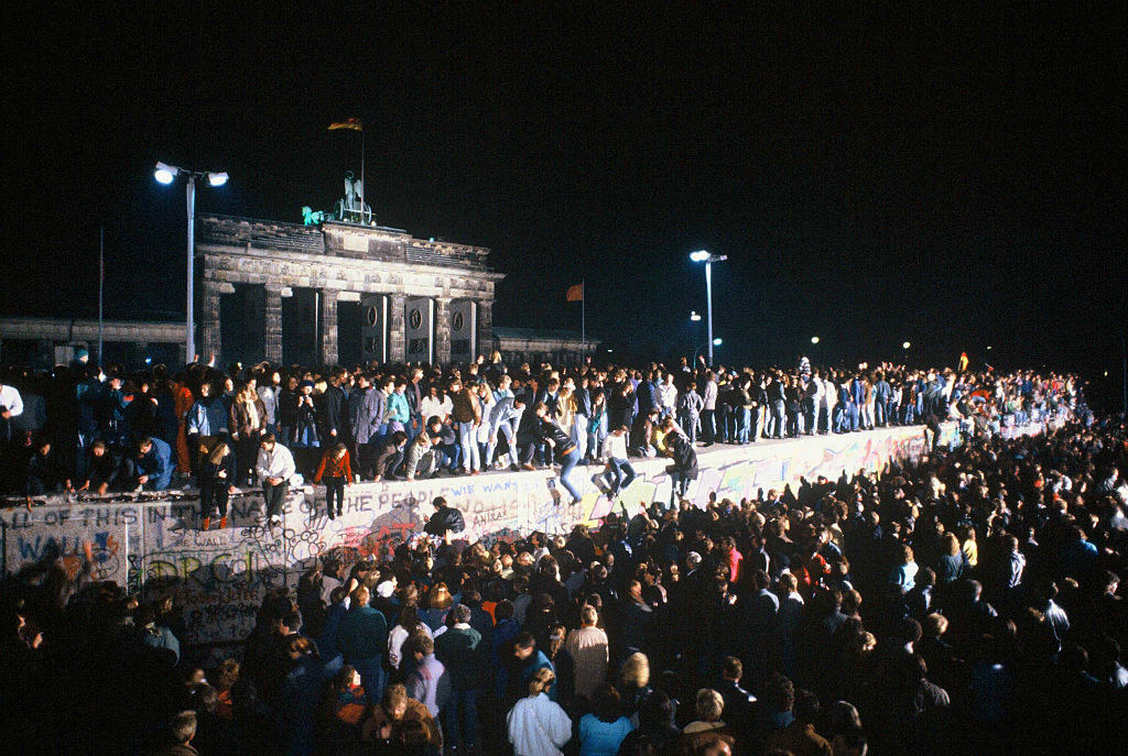 ベルリンの壁 崩壊から30年 あの年に演奏された特別な 第九 とは