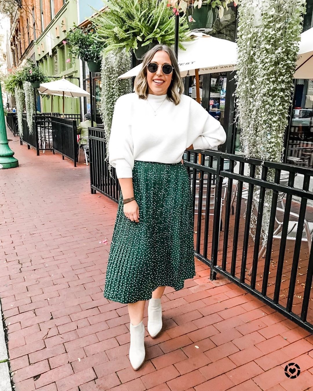 Sweater skirt outfit quiz sale buzzfeed