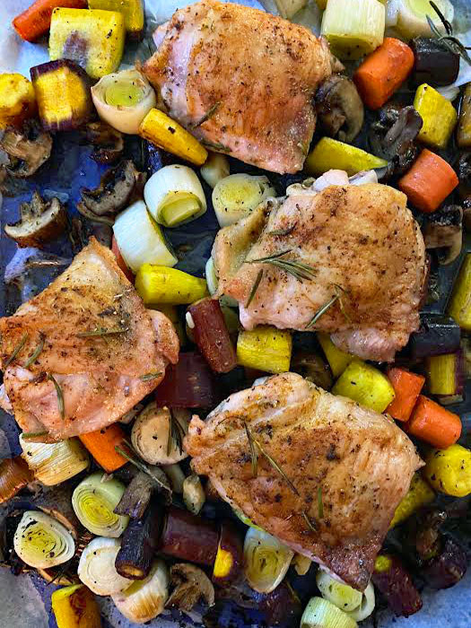 This Cute And Sturdy Sheet Pan Is My New Kitchen Obsession