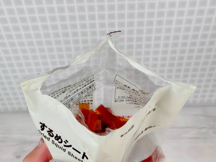 無印良品のおすすめお菓子「するめシート」