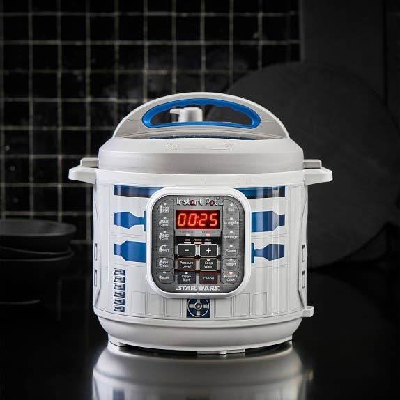 Star Wars R2D2 Popcorn Maker by Williams Sonoma 3D Model in