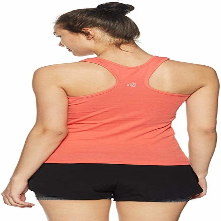 15 Workout Clothes That Will Make You Want To Hit The Gym