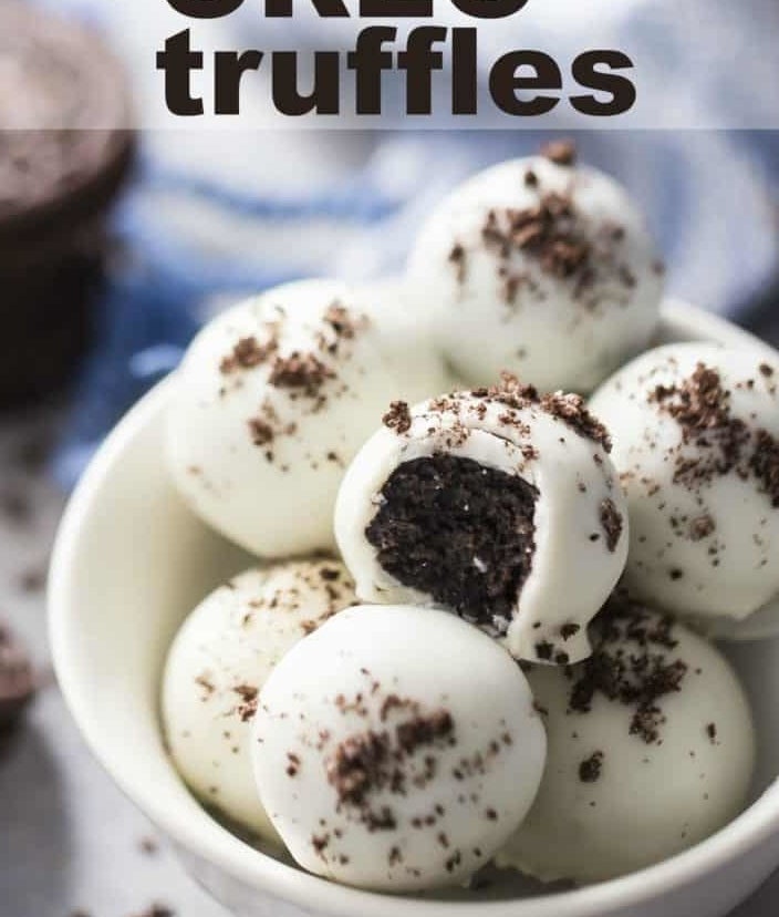 15 Of The Easiest Christmas Cookies Of All Time
