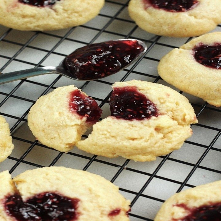 15 Of The Easiest Christmas Cookies Of All Time