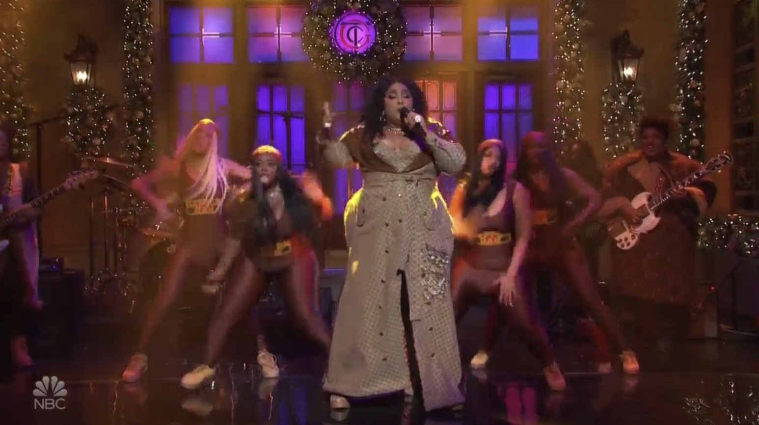 lizzo gucci dress snl