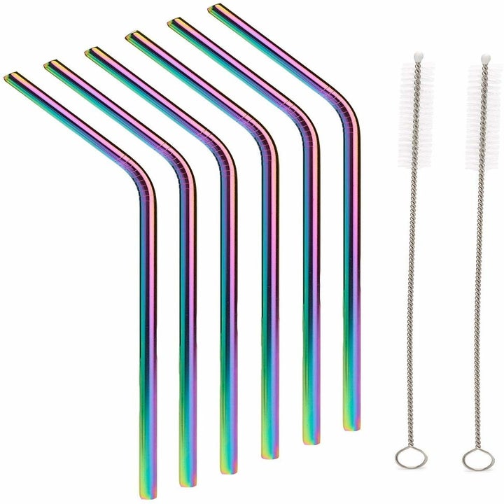 The set of straws and brushes