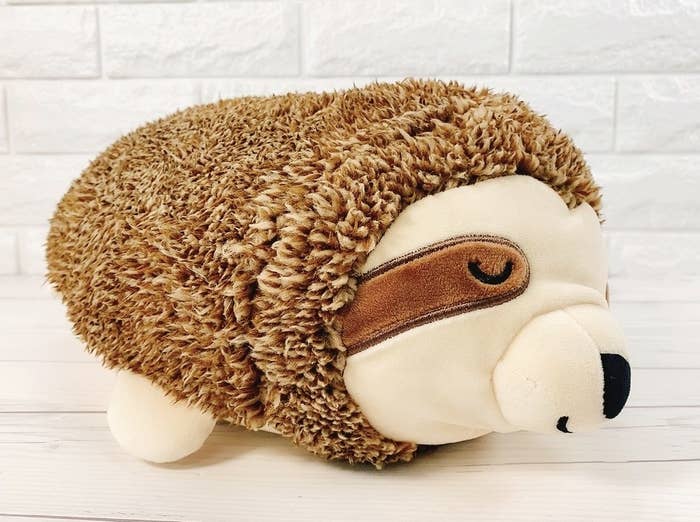 究極の癒し ダイソーの ナマケモノぬいぐるみ がかわいすぎて無理