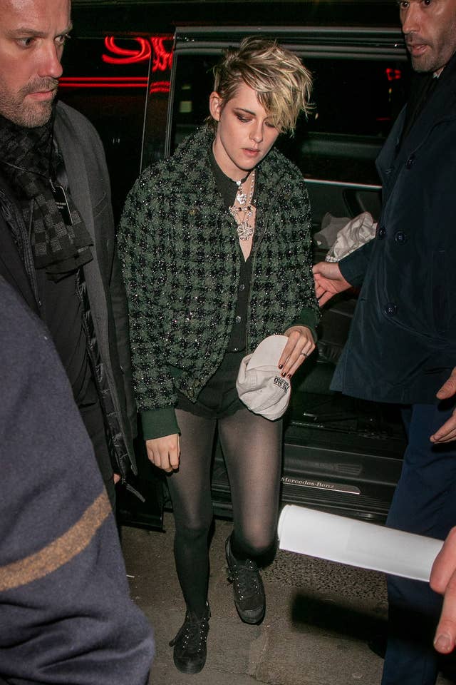 Kristen Stewart Attends Chanel S 2020 Pre Fall Show Alongside Lily Rose Depp And Gigi Hadid Kristen jaymes stewart (born april 9, 1990) is an american actress and filmmaker. kristen stewart attends chanel s 2020