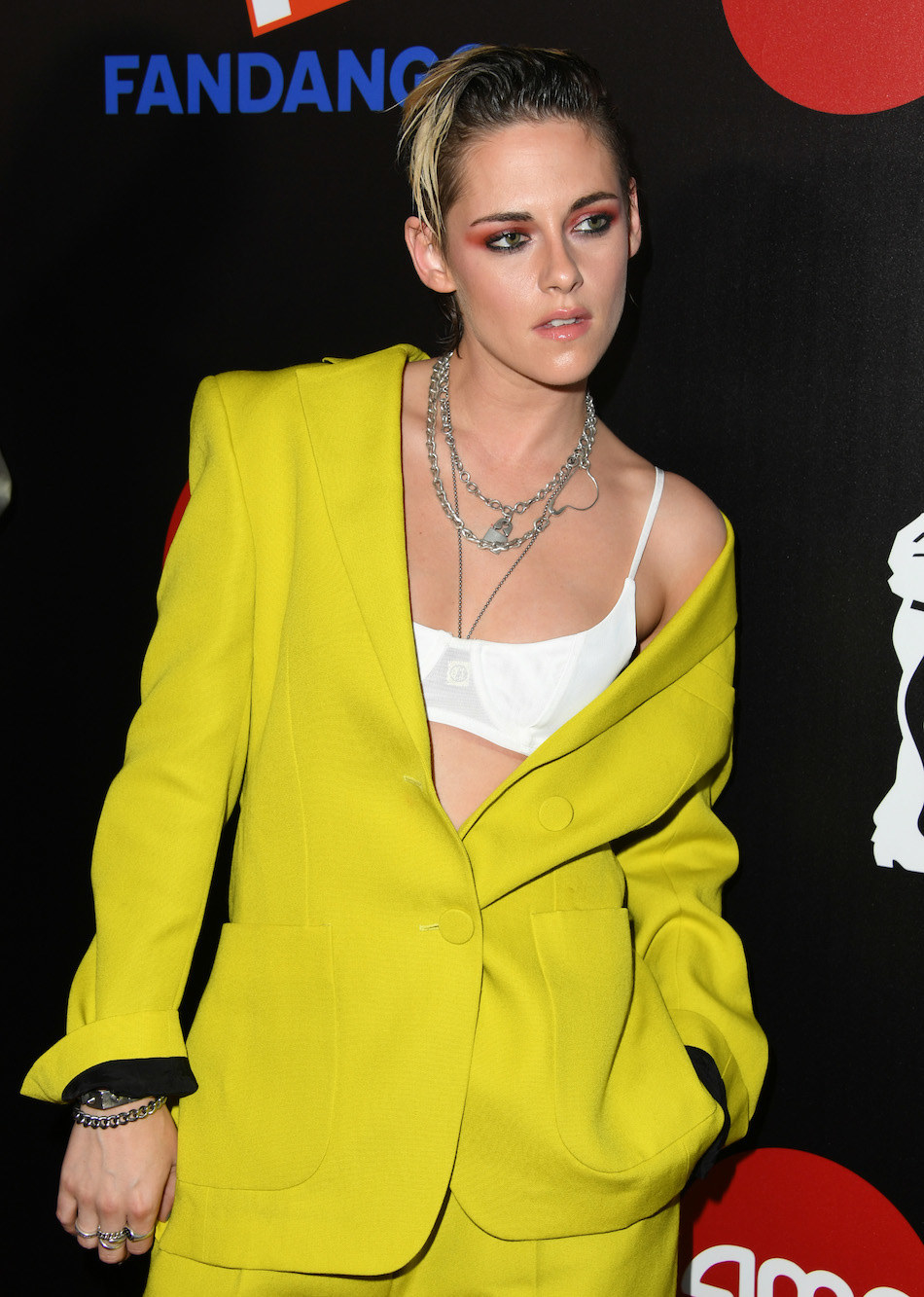 Oscars 2022 Red Carpet Kristen Stewart Ditches Gown For Shorts Creates  Statement in NotsoMini Hot Pants  See Pics