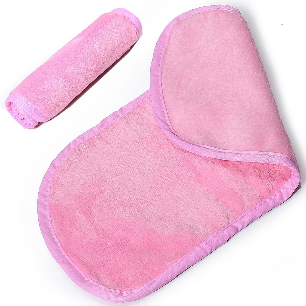 The makeup remover cloth in pink. 
