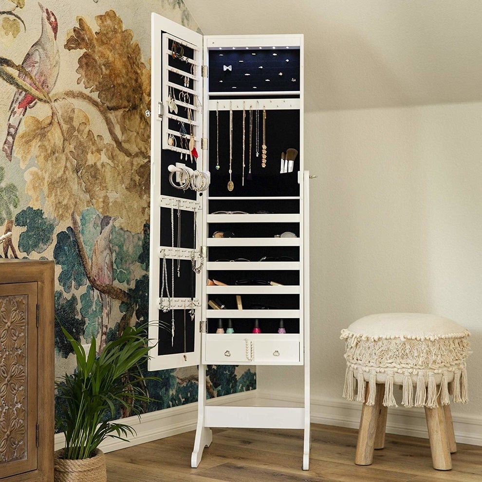 28 Pieces Of Furniture For Small Spaces