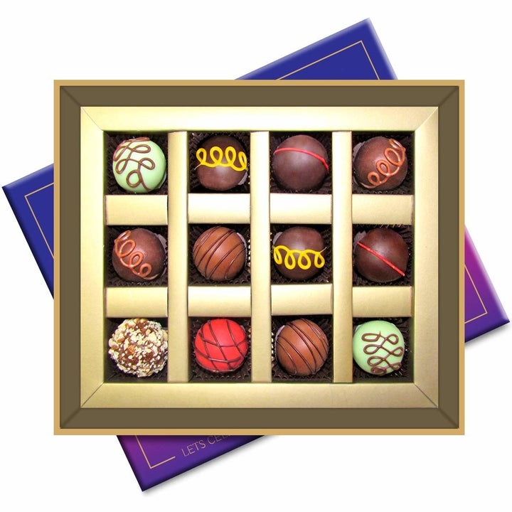 21 Gift Ideas Under ₹1,000 For The Fanciest People You Know