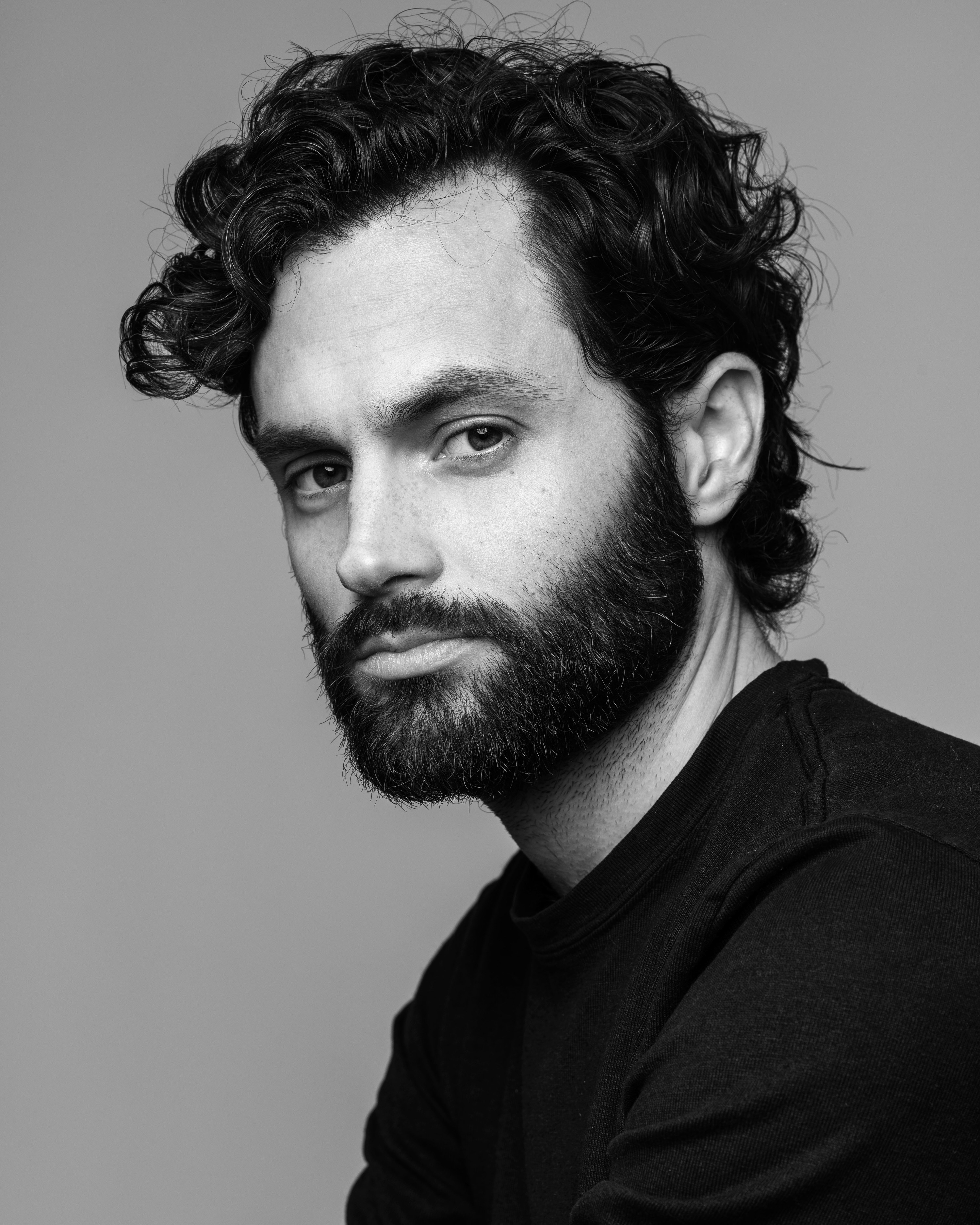 Penn badgley beard