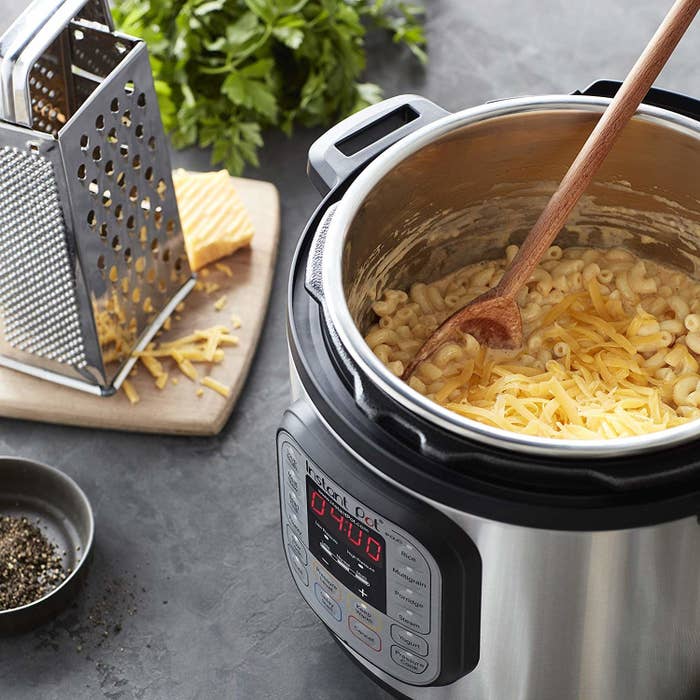 Instant Pot making macaroni and cheese