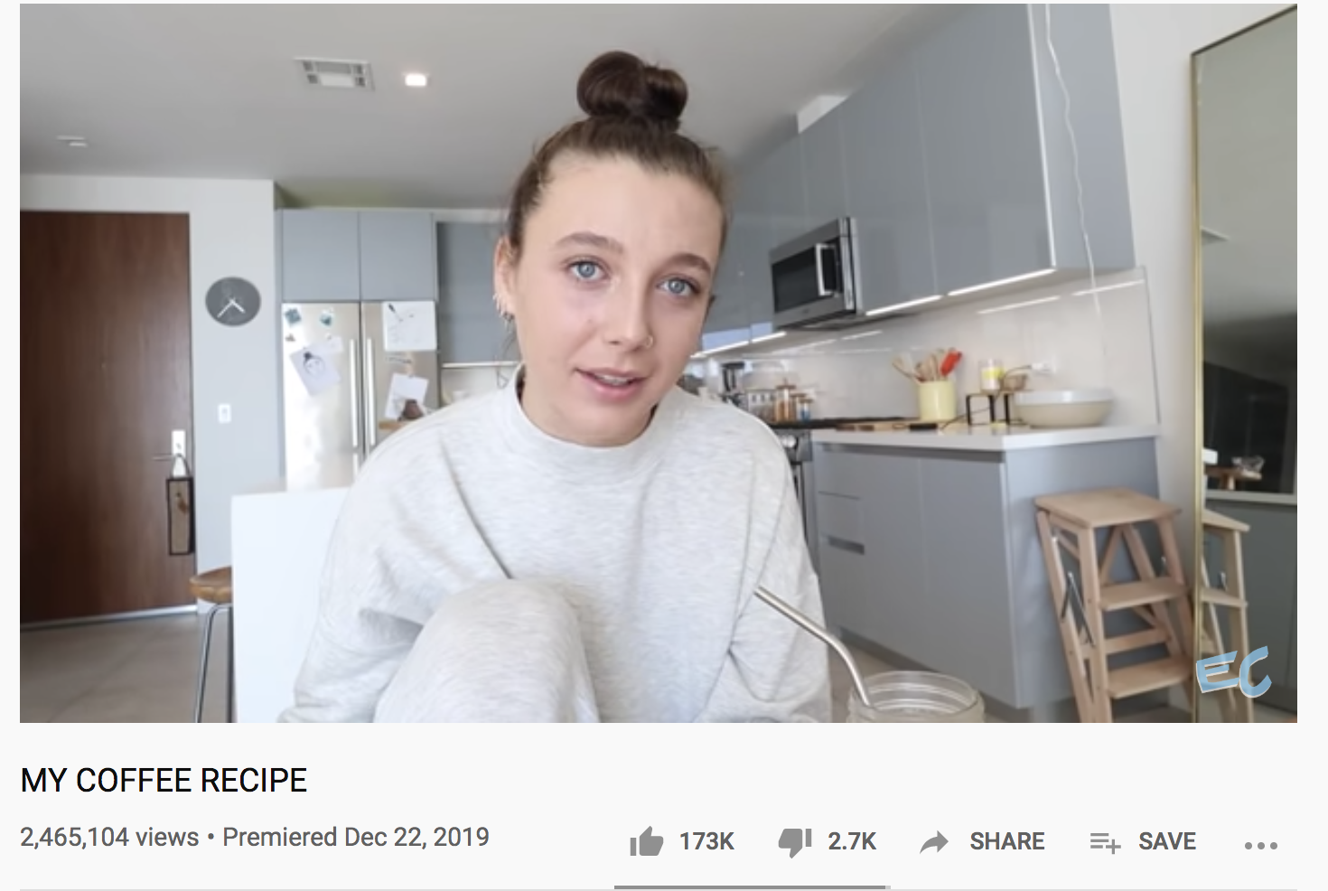 r Emma Chamberlain Is Selling Coffee Packets For $60 That