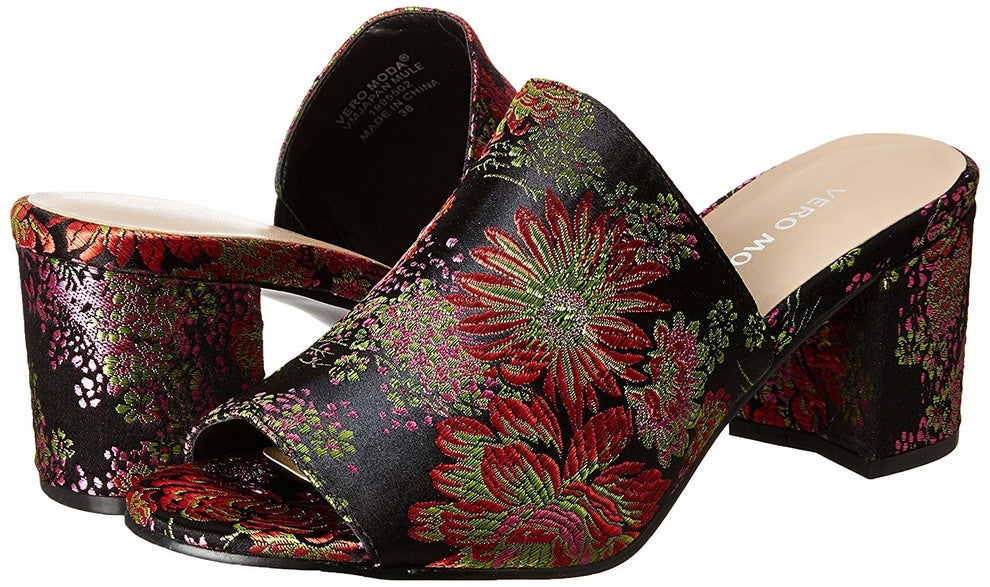 branded stylish shoes