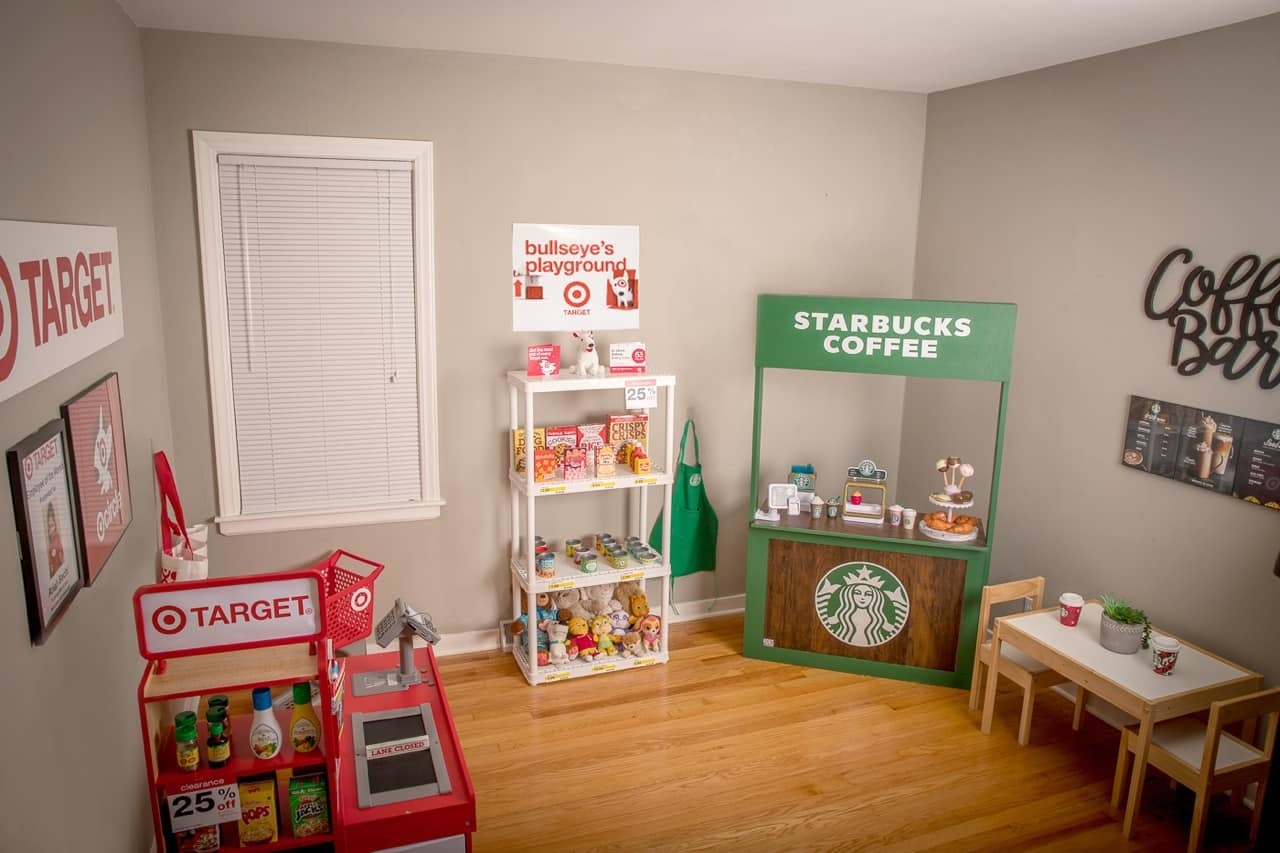 Starbucks store toy set