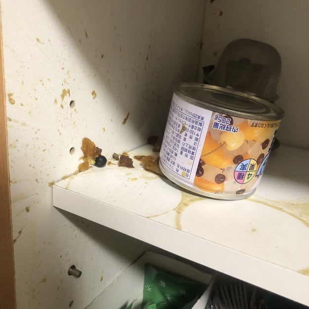 フルーツの缶詰が爆発…？台所にひそむ時限爆弾の危険性、知っていますか
