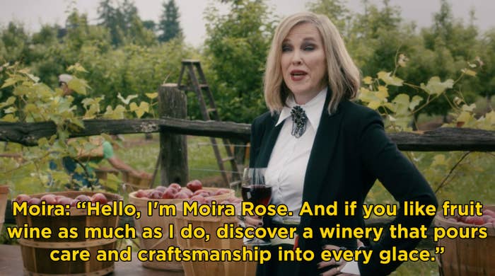 27 Schitt S Creek Behind The Scenes Facts You Probably Didn T Know But 100 Should