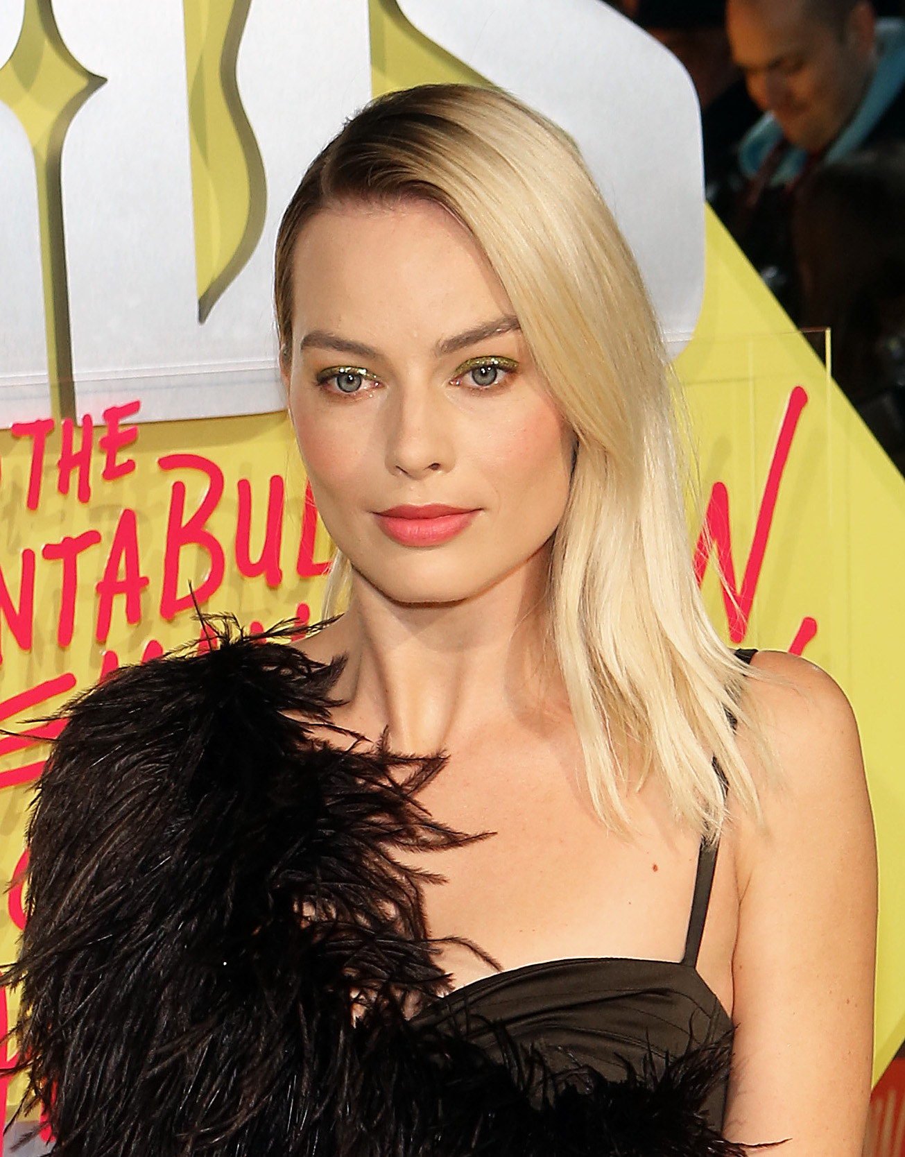 Margot Robbie And Her Castmates Brought The Fashion To The 