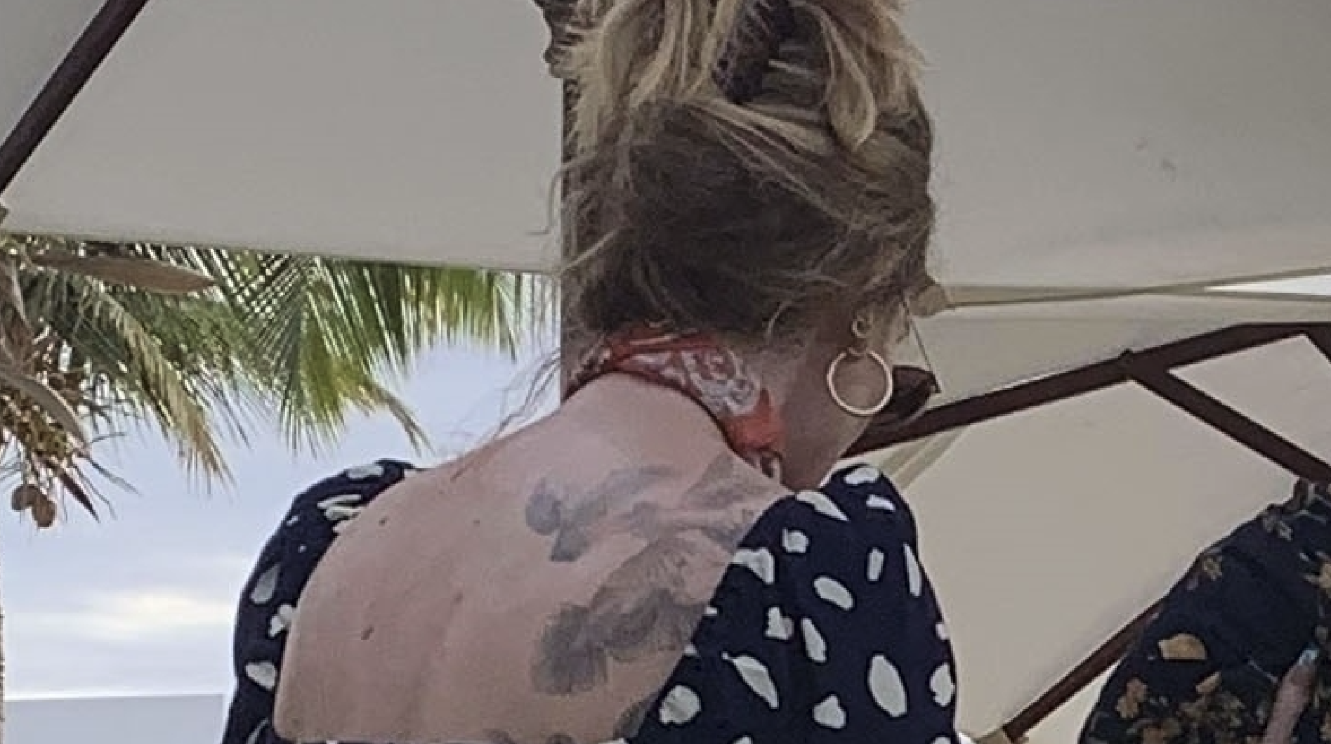 Adele Showed Off Her Massive Back Tattoo On The Beach In Anguilla