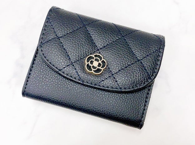 えっ いいんですか 雑誌付録の財布が豪華すぎて言葉が出ない Buzzfeed Japan Goo ニュース