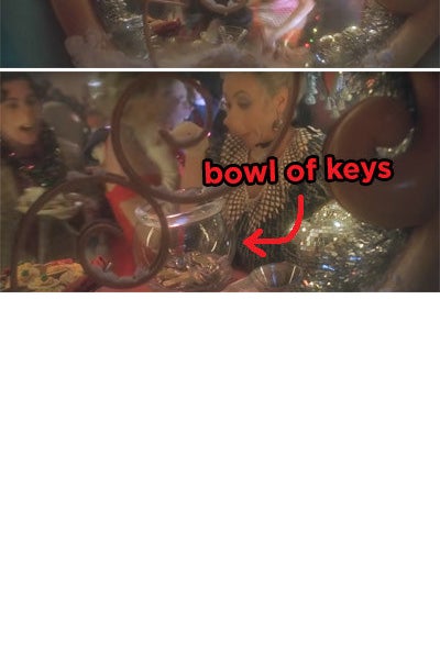 The Grinch&#x27;s mom&#x27;s having a key party