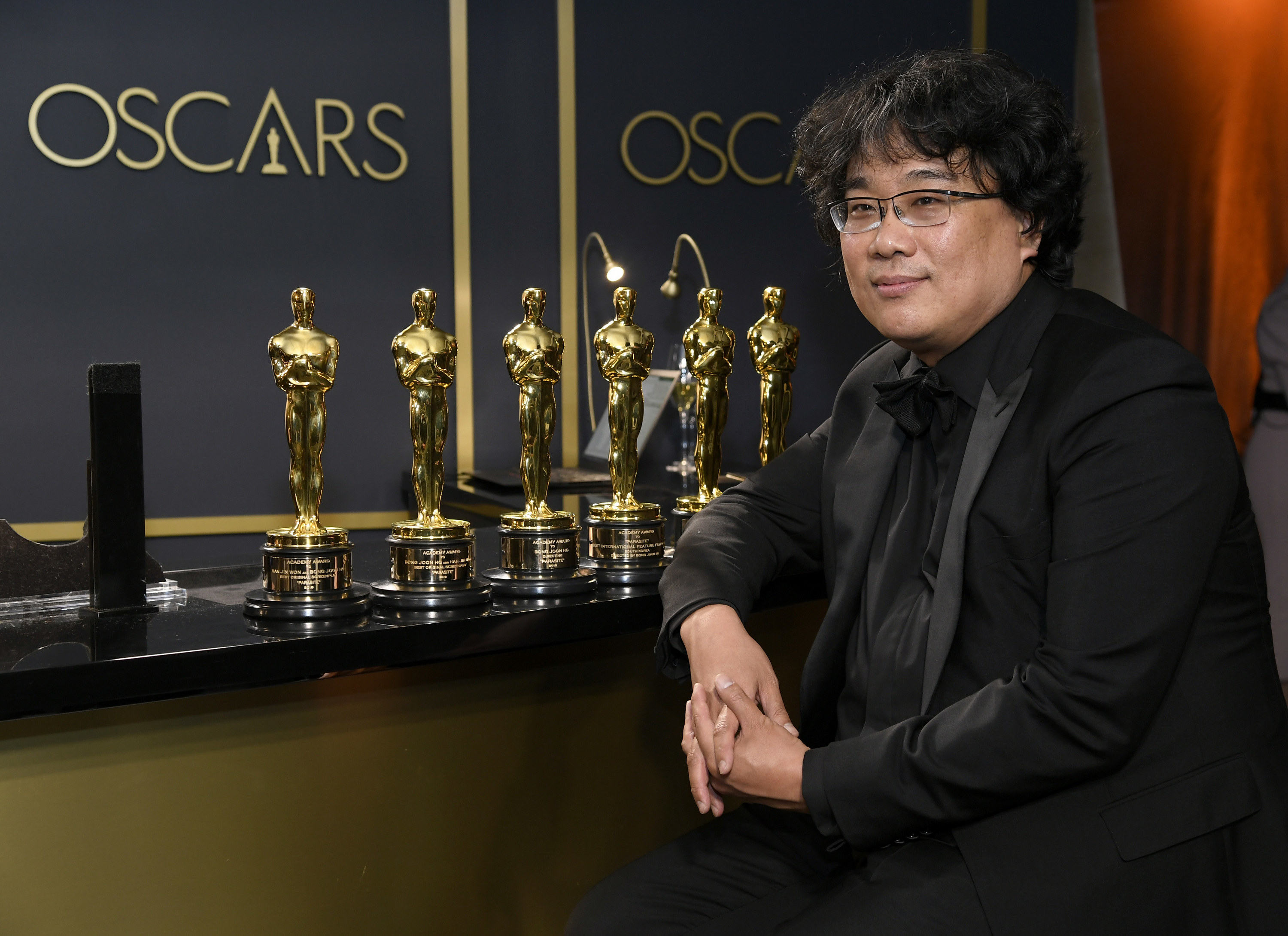 Bong Joon-Ho Apologising To The Oscars Engravers For Having Too Many Awards  Is Instantly Iconic