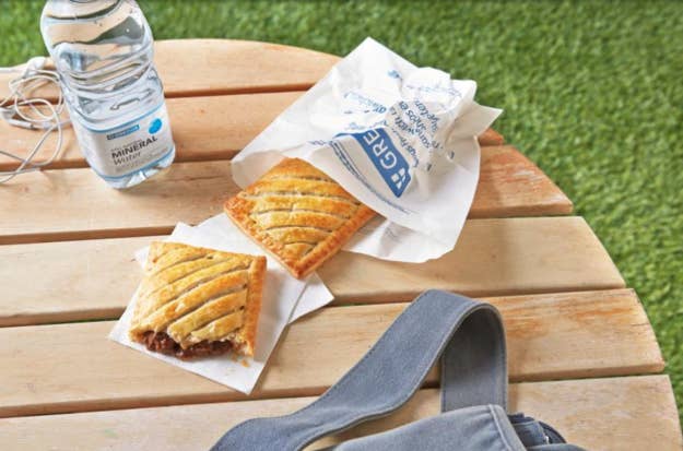 Fakeaway' TikToker reveals how to recreate a low calorie Greggs Steak Bake  from home