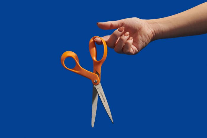 This like one of the best scissors in the world! Comfort w…