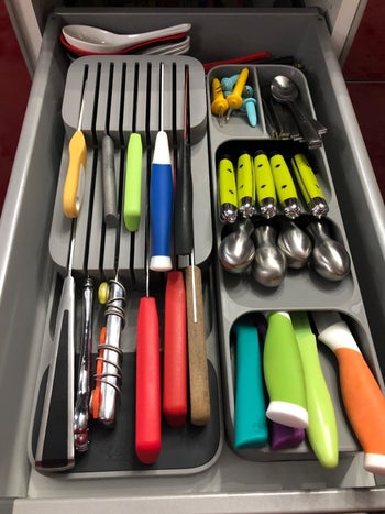 after photo of utensils organized in the drawer 