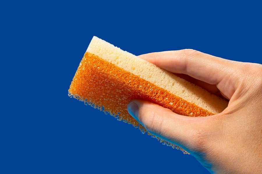 The Best Dish Sponges Make Scrubbing a Cinch