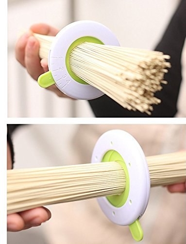 Person measuring a serving of spaghetti with the pasta measuring tool.
