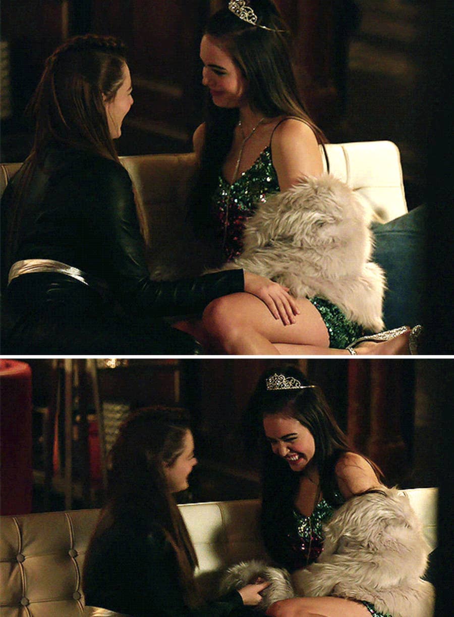 Legacies Season 2 Hope And Josie Disclaimer i do not own the copyrights to the image, video, text, gifs or music in this article. legacies season 2 hope and josie