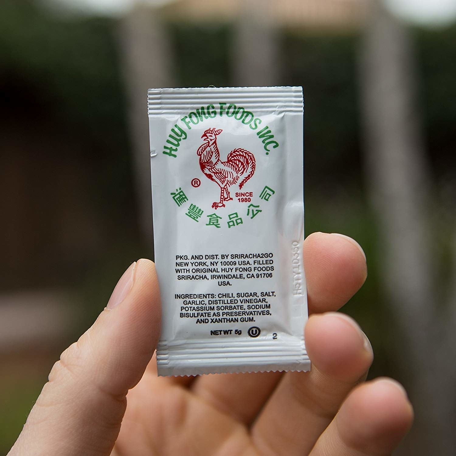 The sauce packet