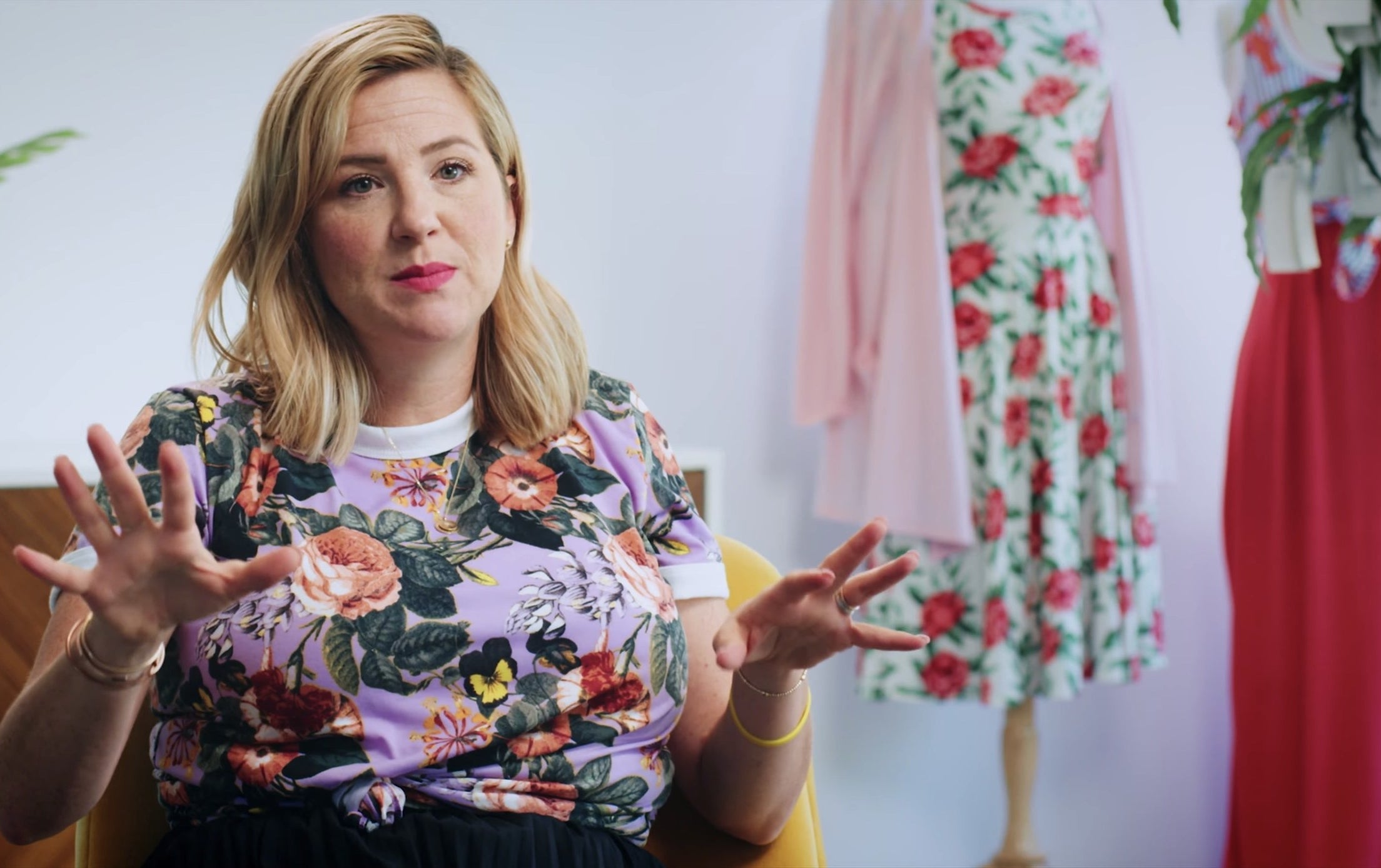 Top 9 facts about that addictive LuLaRoe fad