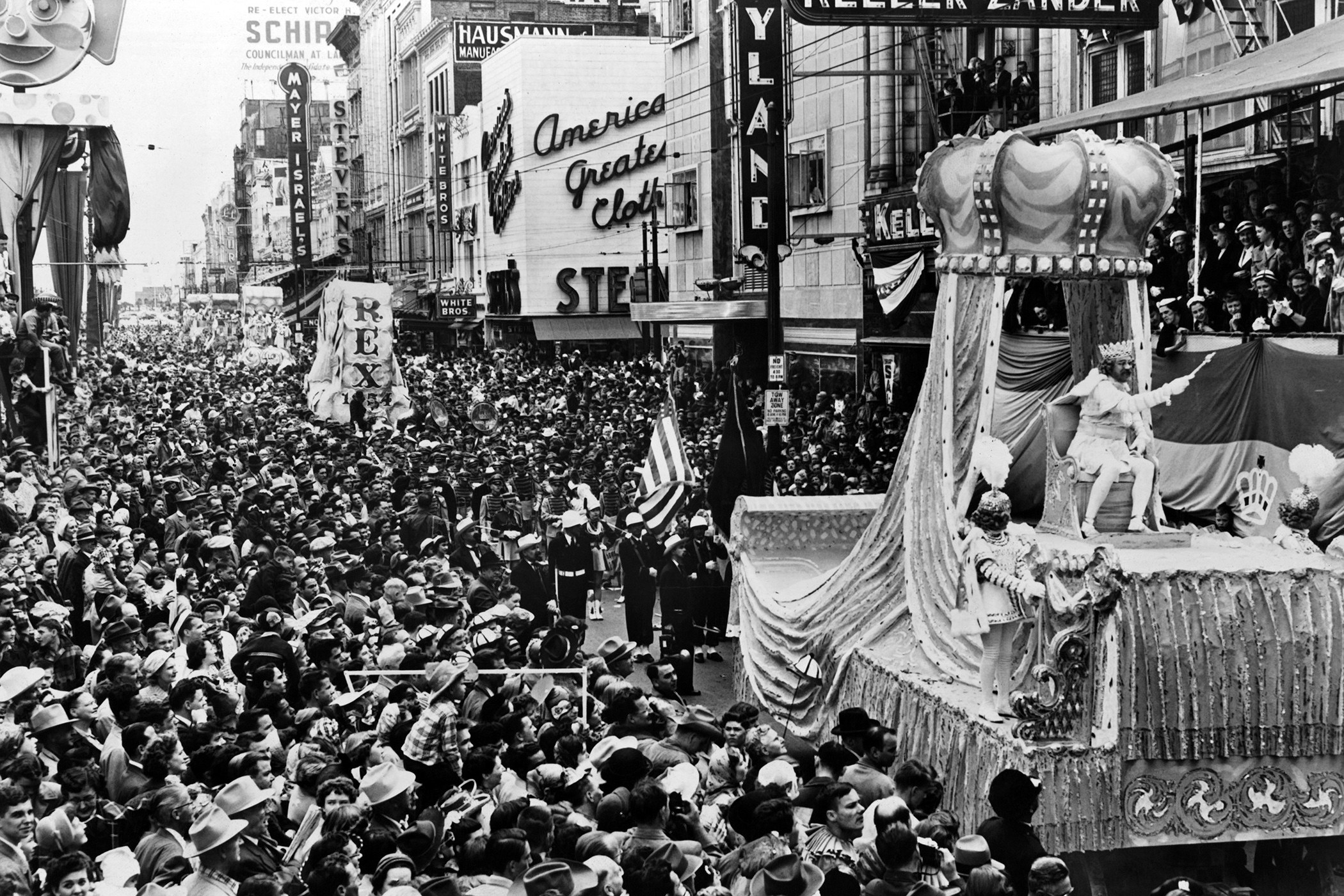 Delightfully Shameless Pictures From Mardi Gras History