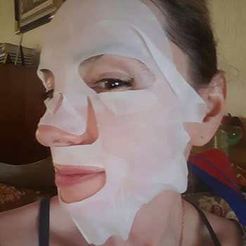 Reviewer wearing face mask 