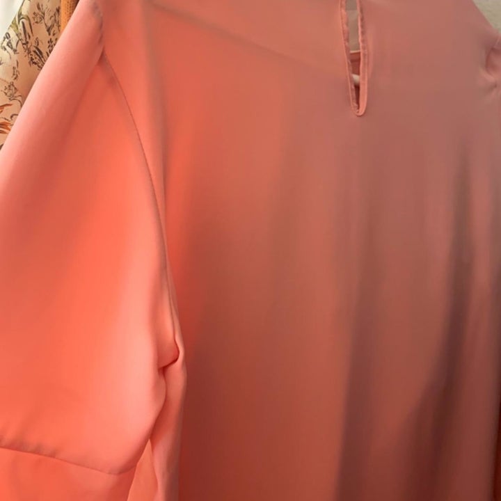 The same blouse fresh and unwrinkled 