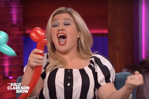 17 Times Kelly Clarkson Proved This Is Her World And We're Just Living In It