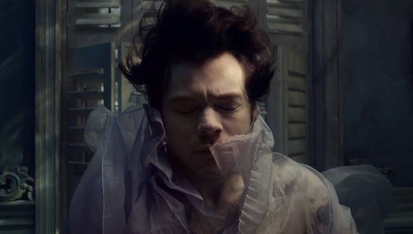 Harry Styles Falling Music Video Just Premiered And It S