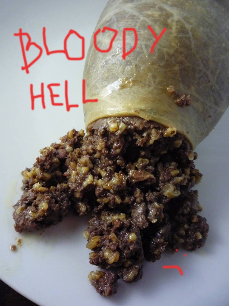 1 Biggest Danger Sign You're Eating Too Many Potato Chips, Say Experts, image size:900x1200